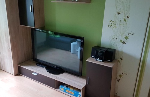 Detern Apartment | Ferienwohnung/app. für 9 Gäste mit 90m² in Detern