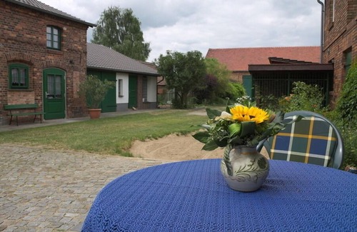 Zutzen Apartment | Ferienwohnung/app. für 9 Gäste mit 160m² in Golßen