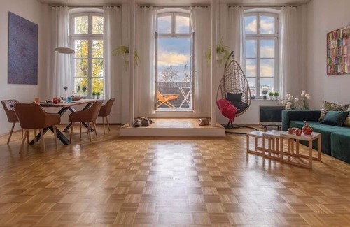 Schwerin Apartment | Ferienwohnung/app. für 2 Gäste mit 90m² in Schwerin