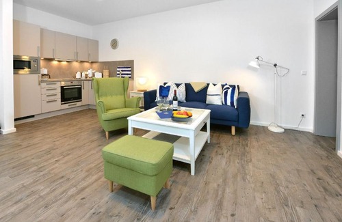 Ralswiek Apartment | Ferienwohnung Blaues Haus App 3 in Ralswiek