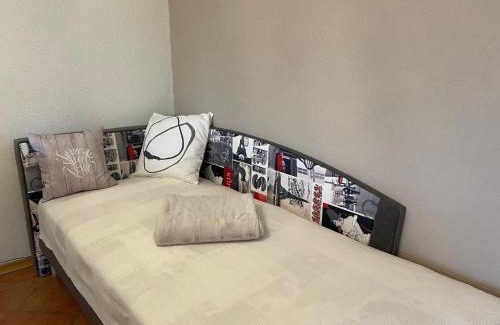 Parchtitz Apartment | Ferienwohnung Bunte Wiese