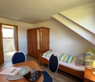 Lahnstein auf der Hohe Apartment | Ferienwohnung Burg Maus