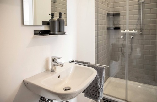 Nordhorn Apartment | Ferienwohnung Burgstübchen 2, 50 qm auf 2 Etagen