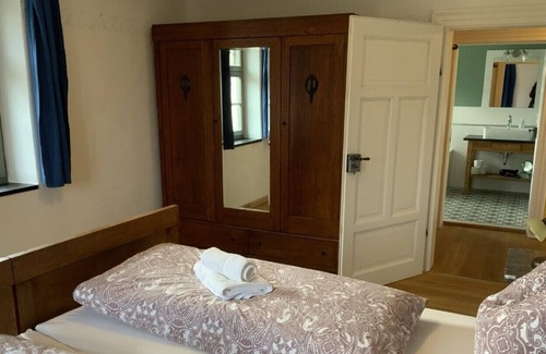 Doberschau-Gaussig Apartment | Ferienwohnung Gutsherrenwohnung im Gutshof Doberschau bei Bautzen