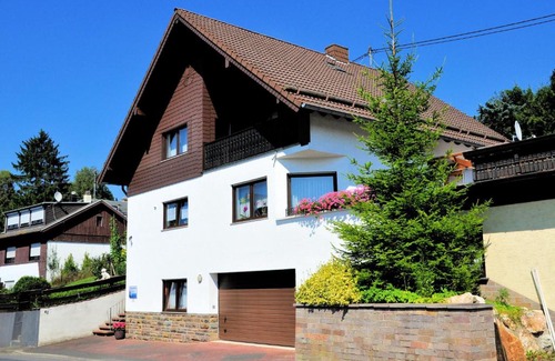 Alsbach House | Ferienwohnung Eudenbach