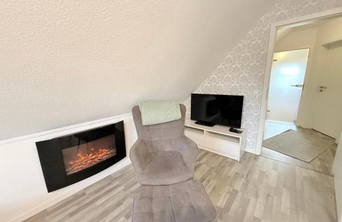 Wiesmoor Apartment | Ferienwohnung Haus Moorblick Garten mit Terrasse Netflix E-Kamin Thermomix