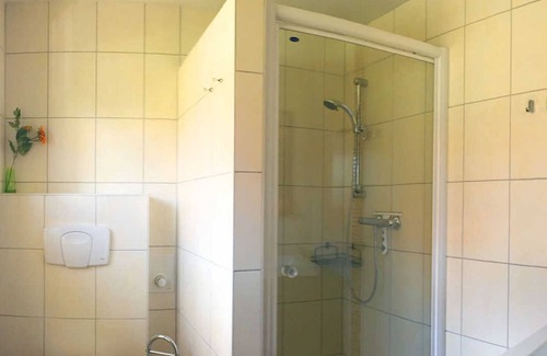 Tribseer Siedlung Apartment | Ferienwohnung Hinz - Ferienwohnung