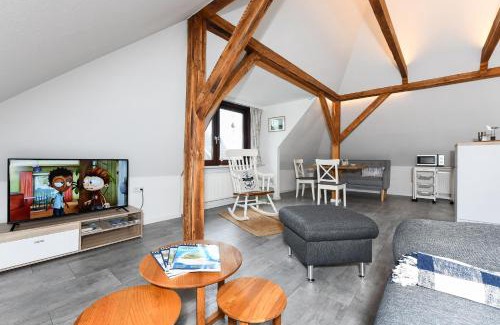 Uttel Apartment | Ferienwohnung im Haus Windrose