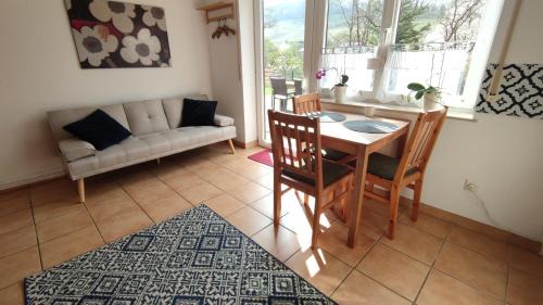 Maring-Noviand Apartment | Ferienwohnung im Moselland