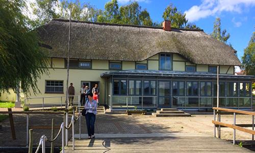 Krakow am See Apartment | Ferienwohnung Krakow am See