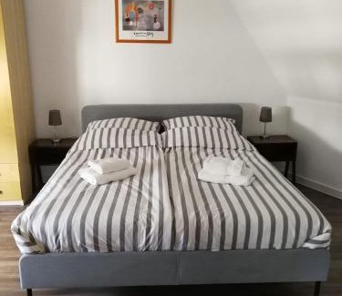 Langenberg Apartment | Ferienwohnung Langenberg Altstadt WiFi Netflix