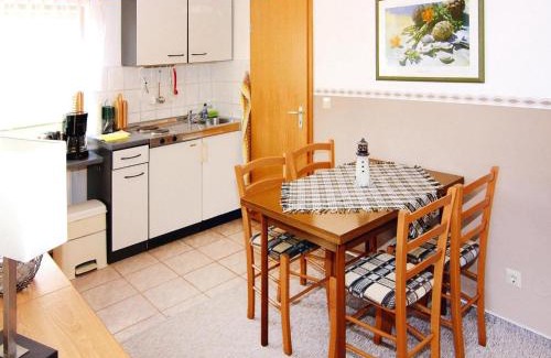 Lohme Apartment | Ferienwohnung, Lohme