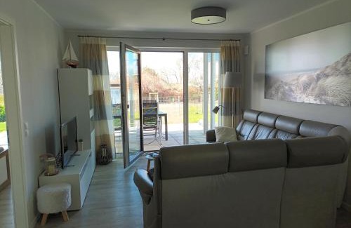 Altefaehr Apartment | Ferienwohnung MeerZeit EG