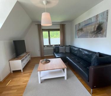 Dietrichsfeld Apartment | Ferienwohnung mit Balkon und eingezäunten Garten