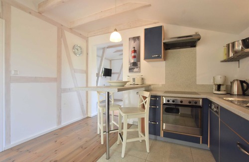 Rerik Apartment | Ferienwohnung mit Meerblick, Balkon und Kamin OFC 06 - Nr. 3 Ferienwohnung mit Meerblick, Balkon und