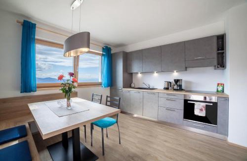 Tirolo Apartment | Ferienwohnung Oberhochmuthof