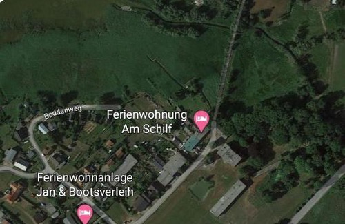 Neuendorf Apartment | FERIENWOHNUNG SORGENFREI