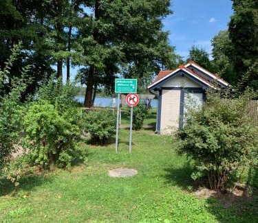 Briesen Apartment | Ferienwohnung Zum Schloß