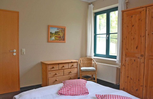 Krakow am See Apartment | Ferienwohnungen unweit des Krakower See - SEE 10320