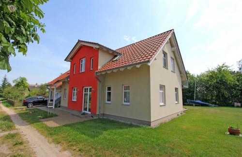 Warthe Apartment | Ferienwohnungen Warthe USE 3230