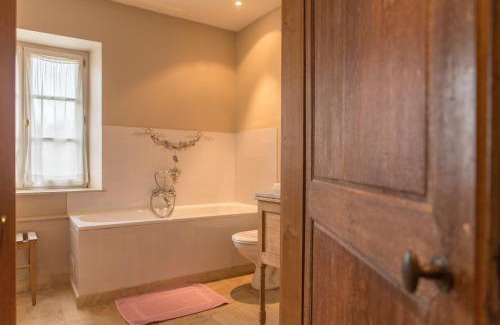 Yvoir House | Ferme de l'Airbois - Gite des Ecuries 12pers