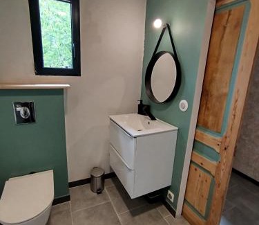 Agonac House | Ferme Goodwill