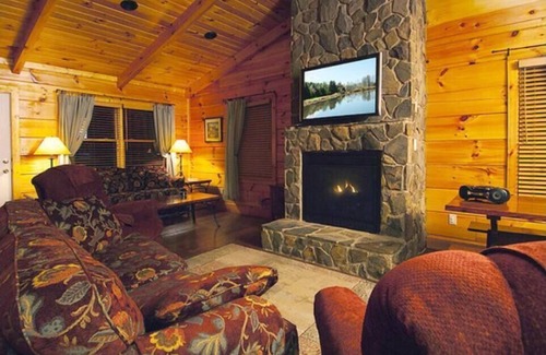 Luray Cabin | Fern Bank Cabin