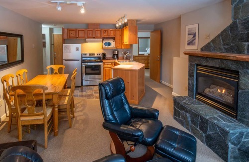 East Kootenay Condo | Fernie - Timberline Lodges Aspen #306