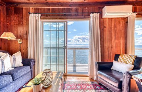 Point Roberts House | Ferry Viewer Cottage