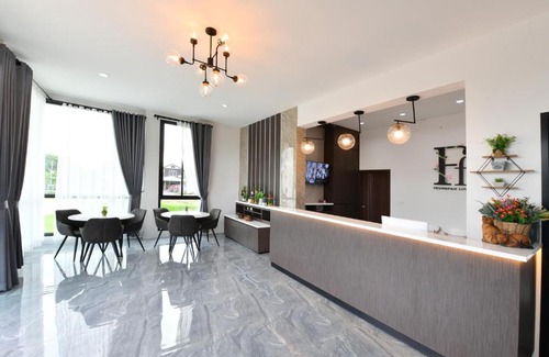 Phetchabun Hotel | Feungfah Litz