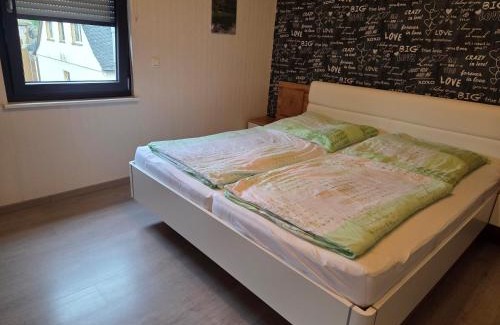 Idar-Oberstein Apartment | FeWo Algenrodt