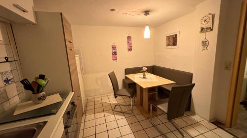 Wittmund Apartment | FeWo-Busche, Doppelhaushälfte mit Garten