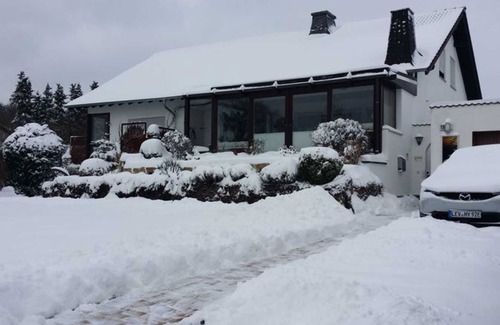 Asel Apartment | Fewo Groß - Holiday home Asel