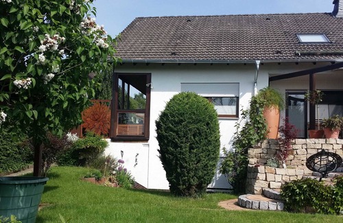 Asel Apartment | Fewo Groß - Holiday home Asel
