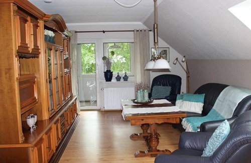 Apen Apartment | FeWo Landhof "Tausendschön" - Holiday apartment Tausendschön
