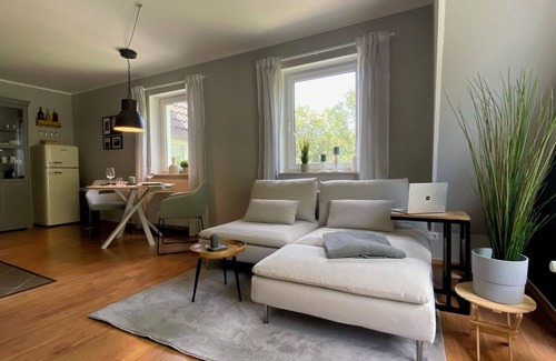 Lalendorf Apartment | FeWo "Lütt am See" - In the Mecklenburgische Schweiz Nature Park, directly on the lake.