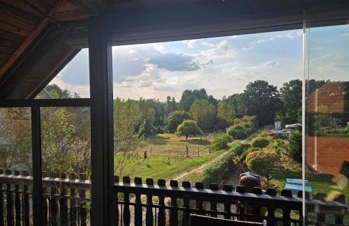 Wesenberg Apartment | FeWo mit Balkon, Zimmermann