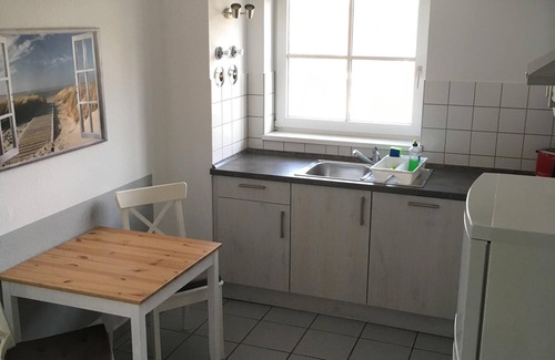 Dallgow-Doeberitz Apartment | FewoBaDa - Apartment at Dallgow station