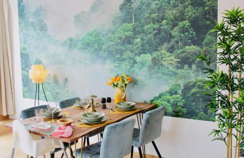 Schwerin Apartment | FeWoZauber - Domschloss, Zentrum, 6 Personen, Business, Dachterrasse, Familien