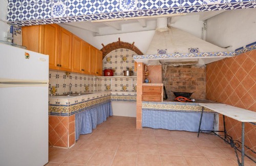 Dolores Villa | Fidalsa Villa Malaguenya