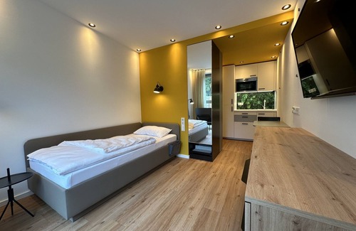 Nuertingen Hotel | FIDSCHIS Apartment + Hotel