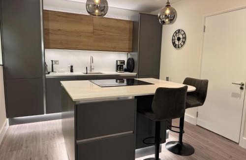 Douglas Apartment | Field Apartment