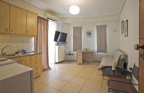 Chaidari Apartment | Filoxenia Modern Apt with Balcony near Athens Ctr
