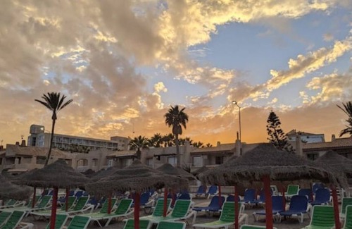 Roquetas de Mar Apartment | Finca ÁmalíanRemoved from masstourism in a quiet neighborhood of Roquetas de Mar