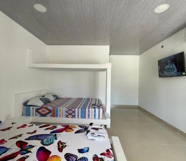 Puerto Triunfo Hotel | Finca campestre Wakanda