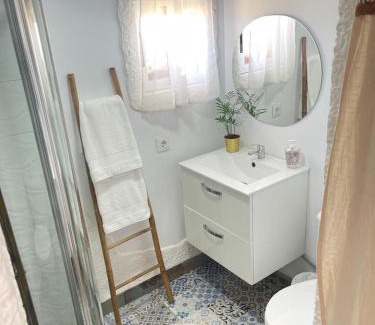 Los Santos de Maimona Apartment | Finca el atardecer- Apartamento El Peral