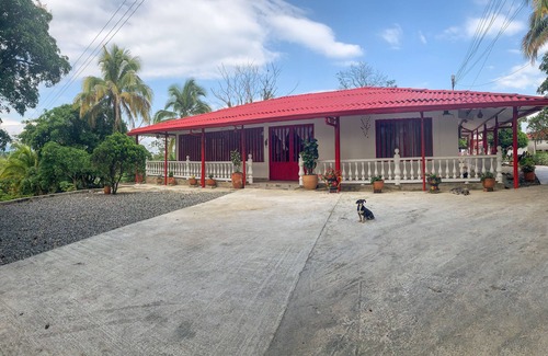 Acacias House | FINCA EL PROVENIR, swimming pool, jacuzzy, basketball, ping pong, yew