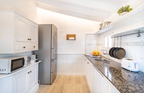 Mahon Villa | Finca Eleonora - quiet, big garden and pool, Free WiFi and AC, Sonos