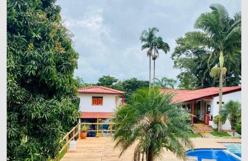 Montenegro Hotel | FINCA HOTEL EL LAUREL - Parque del Café