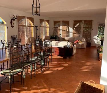 La Puebla de los Infantes Villa | Finca Jaralta de Carmen